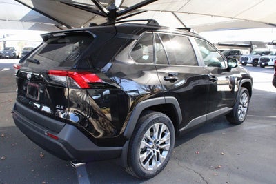 2025 Toyota RAV4 XLE Premium