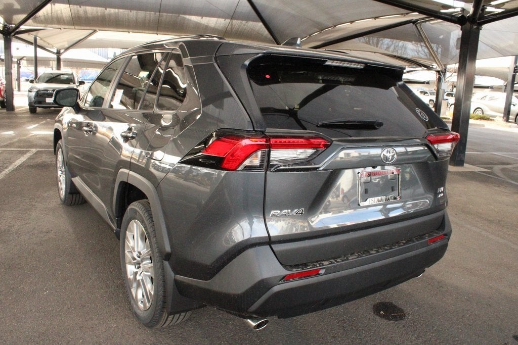 2025 Toyota RAV4 XLE Premium
