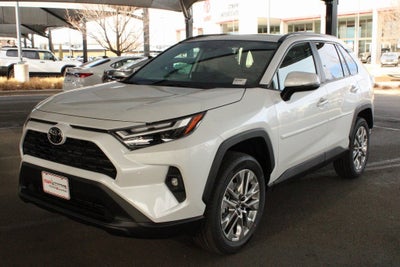 2025 Toyota RAV4 XLE Premium