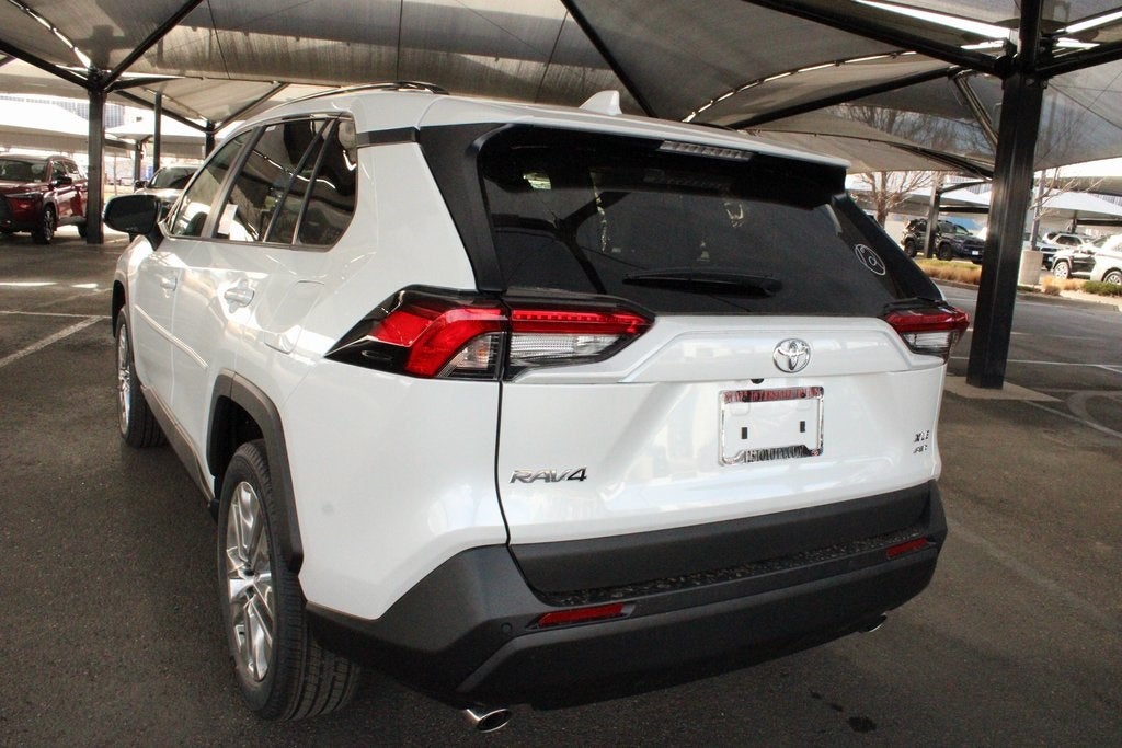 2025 Toyota RAV4 XLE Premium