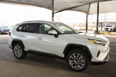 2025 Toyota RAV4 XLE Premium