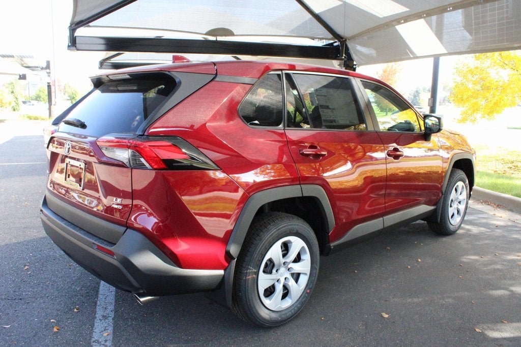 2025 Toyota RAV4 LE