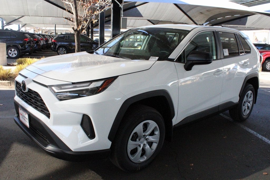 2025 Toyota RAV4 LE