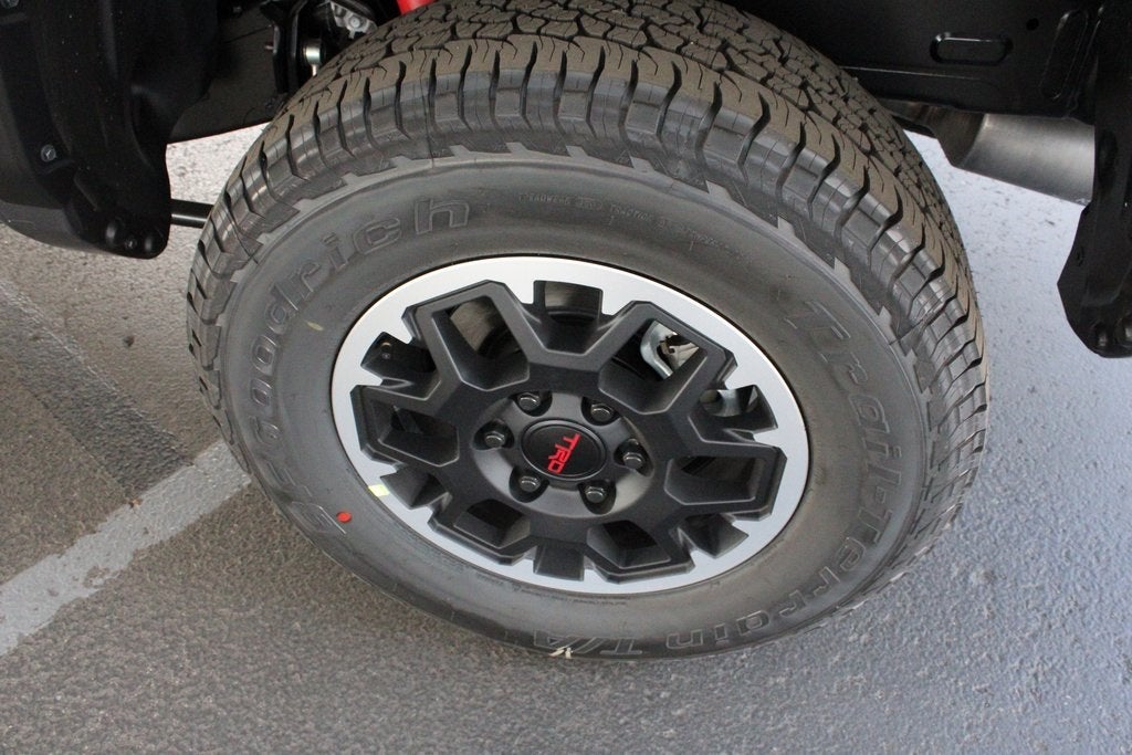 2025 Toyota Tacoma TRD Off-Road