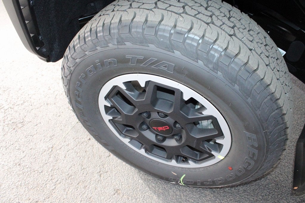 2025 Toyota Tacoma TRD Off-Road