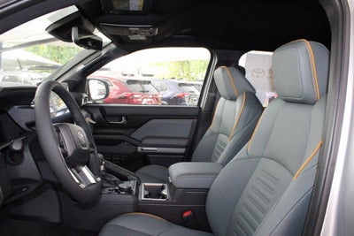 2025 Toyota Tacoma Hybrid Trailhunter