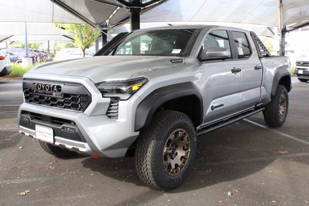 2025 Toyota Tacoma Hybrid Trailhunter