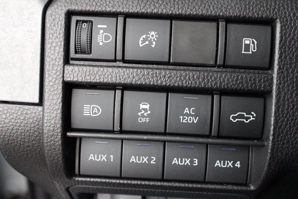 2025 Toyota Tacoma Hybrid Trailhunter