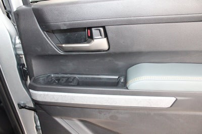 2025 Toyota Tacoma Hybrid Trailhunter