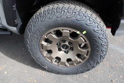 2025 Toyota Tacoma Hybrid Trailhunter