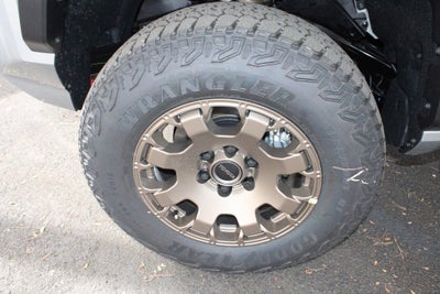 2025 Toyota Tacoma Hybrid Trailhunter