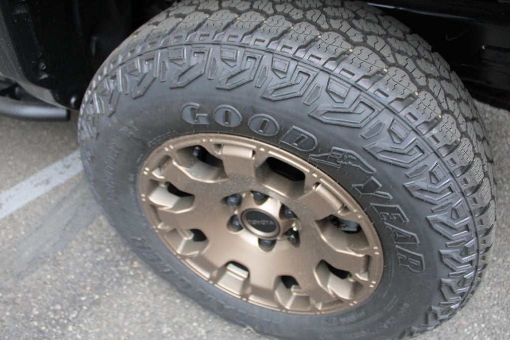 2026 Toyota Tacoma Hybrid Trailhunter