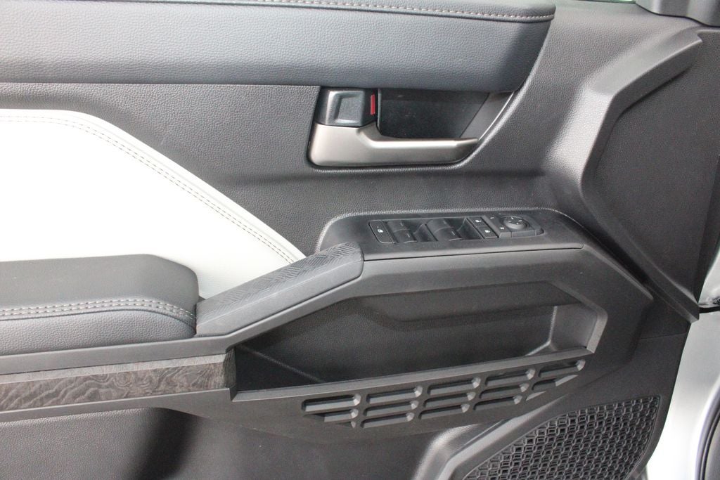 2026 Toyota Tacoma Hybrid Limited