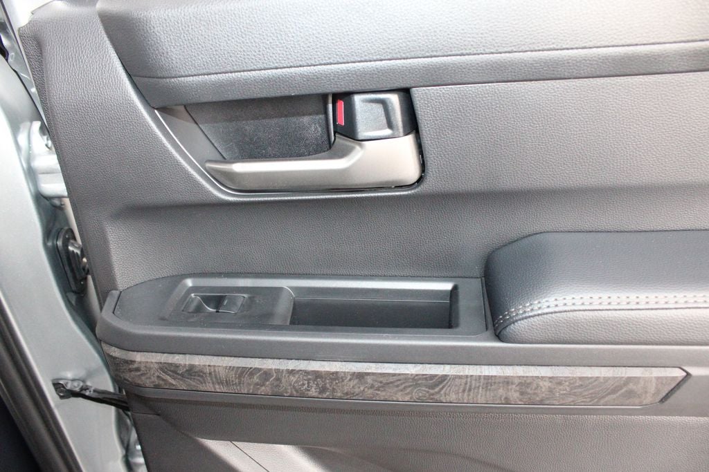 2026 Toyota Tacoma Hybrid Limited