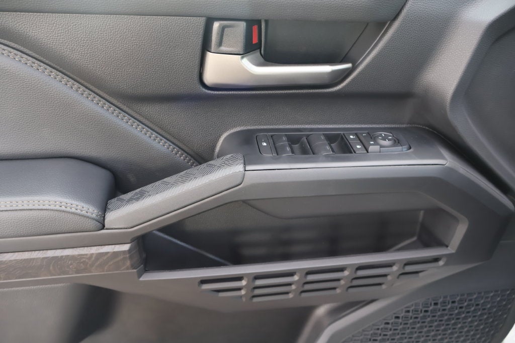 2026 Toyota Tacoma Hybrid Limited