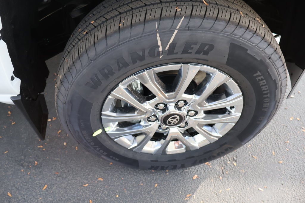 2026 Toyota Tacoma Hybrid Limited