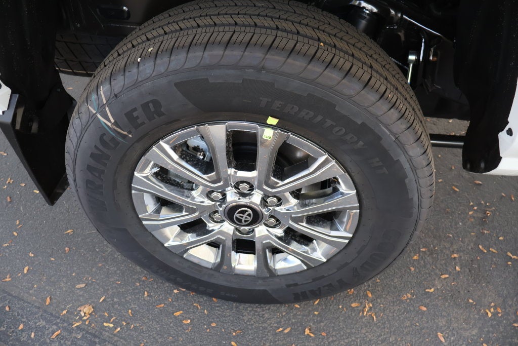 2026 Toyota Tacoma Hybrid Limited