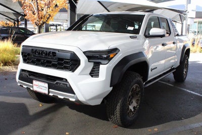 2025 Toyota Tacoma Hybrid Trailhunter