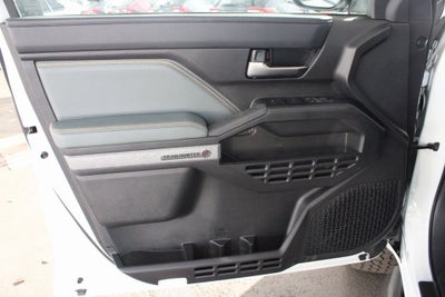 2025 Toyota Tacoma Hybrid Trailhunter