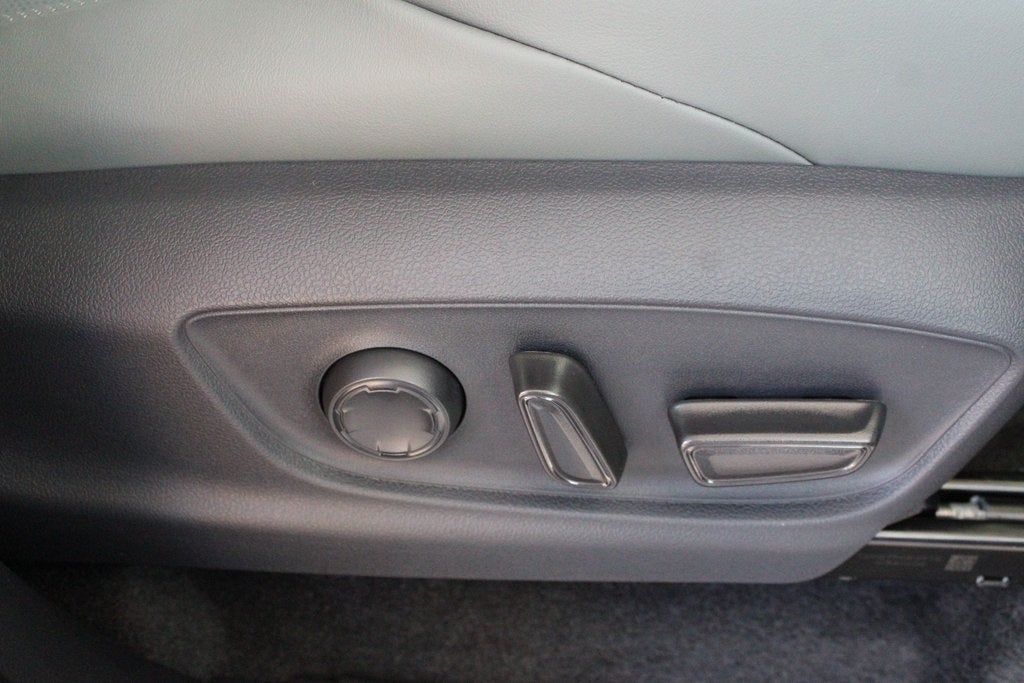 2025 Toyota Tacoma Hybrid Trailhunter