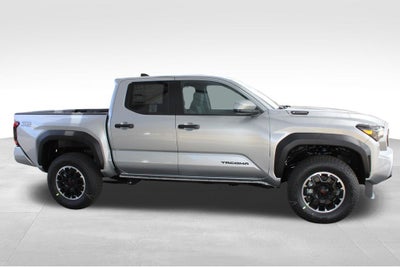 2026 Toyota Tacoma Hybrid TRD Off Road