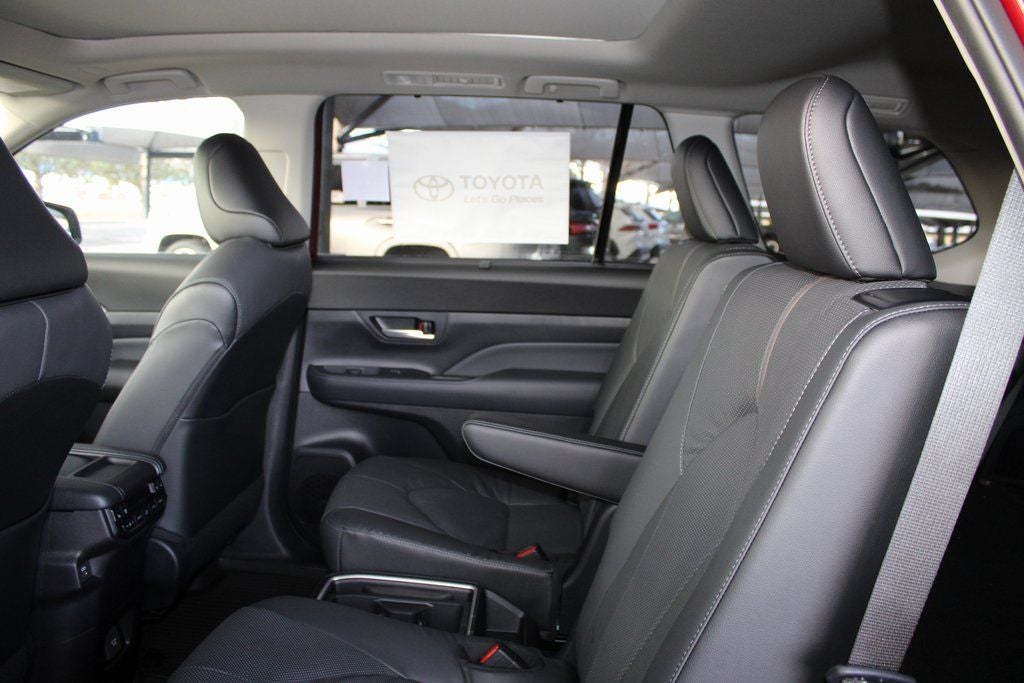 2026 Toyota Grand Highlander Platinum