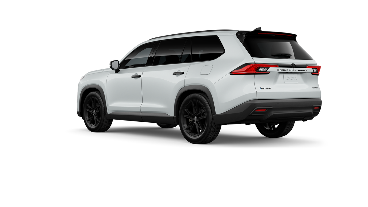 2026 Toyota Grand Highlander Hybrid Nightshade Edition