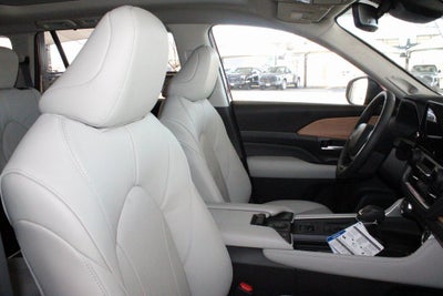 2026 Toyota Grand Highlander Hybrid Limited