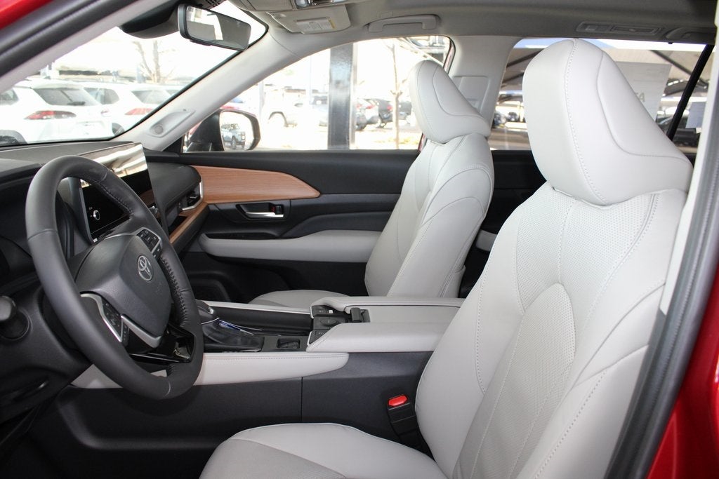 2026 Toyota Grand Highlander Hybrid Limited