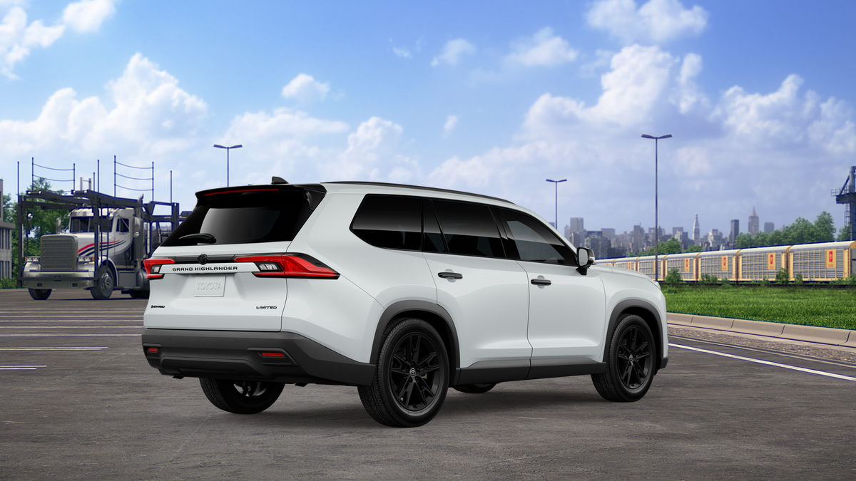 2026 Toyota Grand Highlander Hybrid Nightshade Edition
