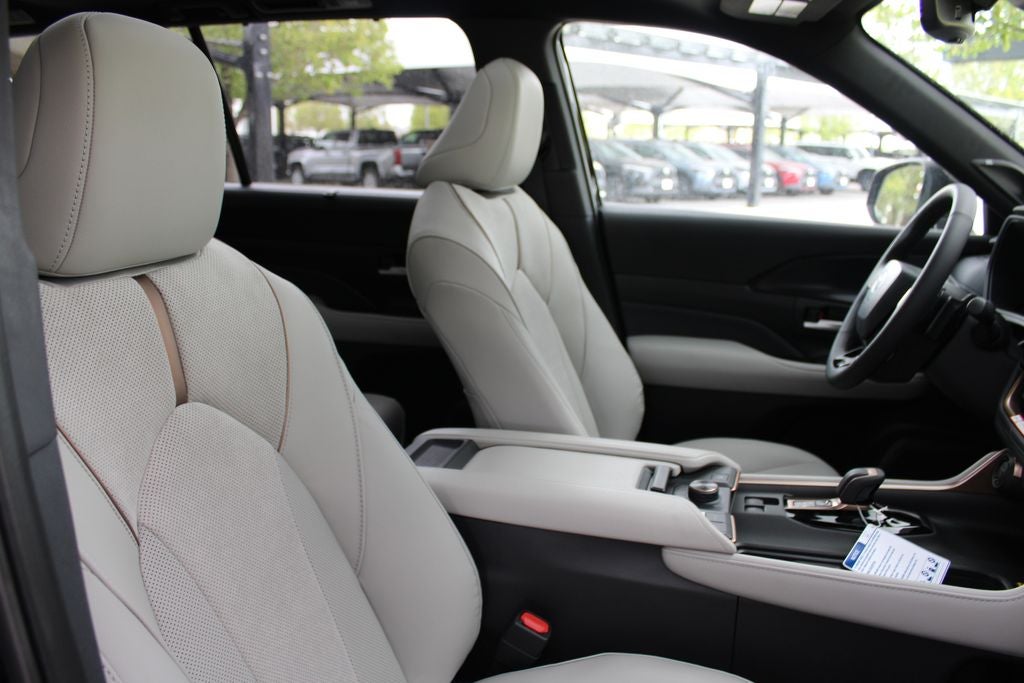 2026 Toyota Grand Highlander Hybrid MAX Limited