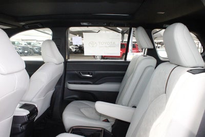 2026 Toyota Grand Highlander Hybrid MAX Limited