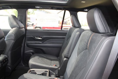 2026 Toyota Grand Highlander Hybrid MAX Platinum