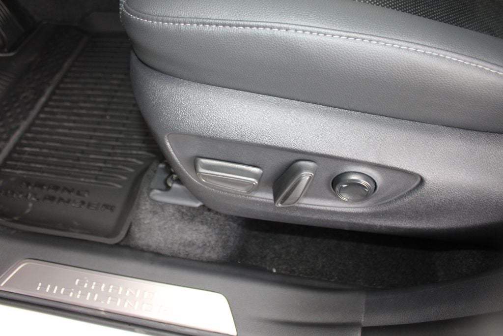 2026 Toyota Grand Highlander Hybrid MAX Limited