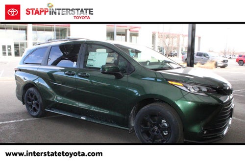 2026 Toyota Sienna Woodland Edition 7 Passenger