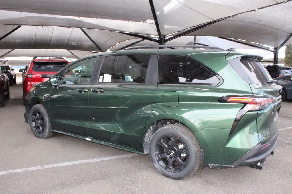 2026 Toyota Sienna Woodland Edition 7 Passenger