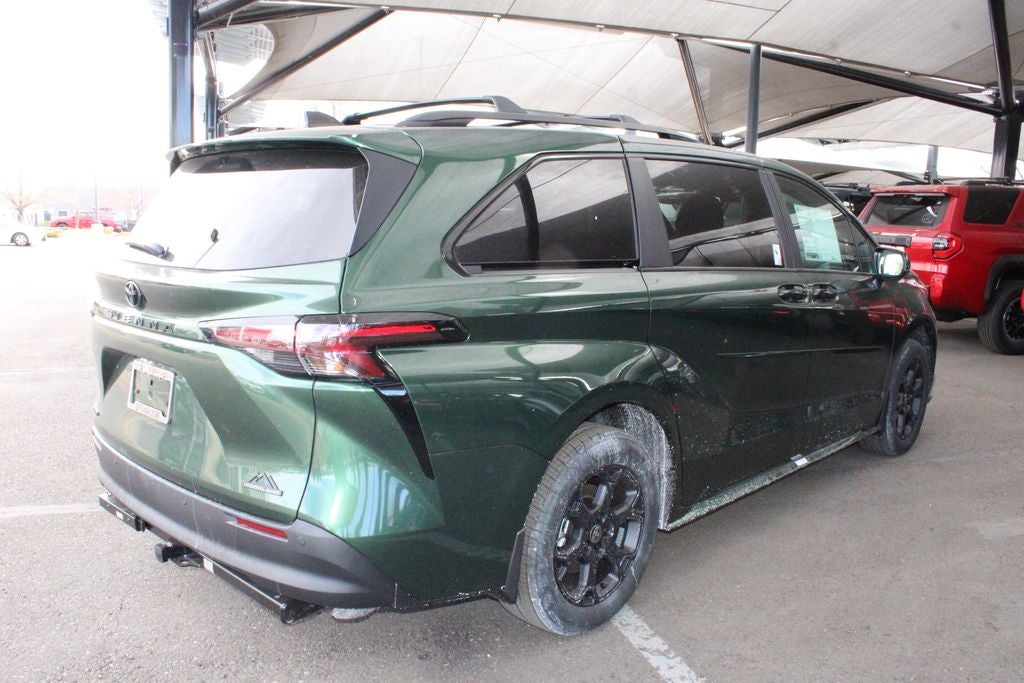 2026 Toyota Sienna Woodland Edition 7 Passenger