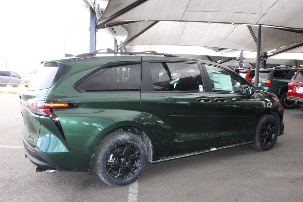 2026 Toyota Sienna Woodland Edition 7 Passenger
