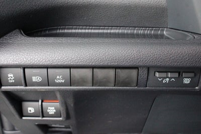 2026 Toyota Sienna Woodland Edition 7 Passenger