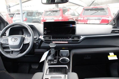 2026 Toyota Sienna Woodland Edition 7 Passenger