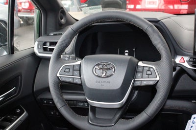 2026 Toyota Sienna Woodland Edition 7 Passenger