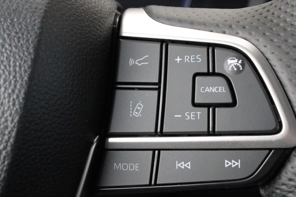 2026 Toyota Sienna Woodland Edition 7 Passenger