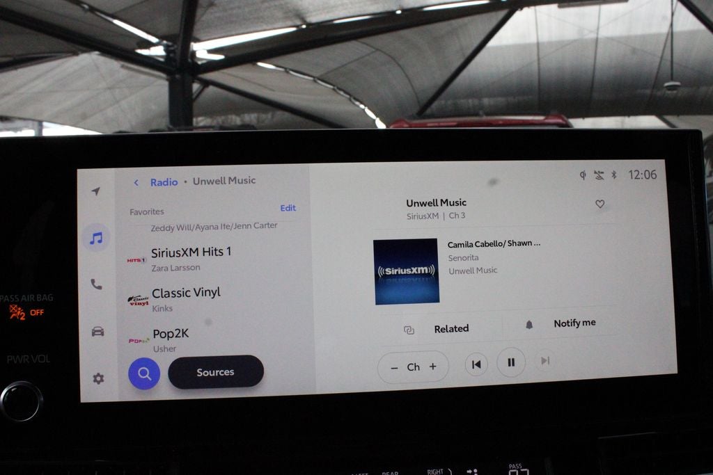 2026 Toyota Sienna Woodland Edition 7 Passenger