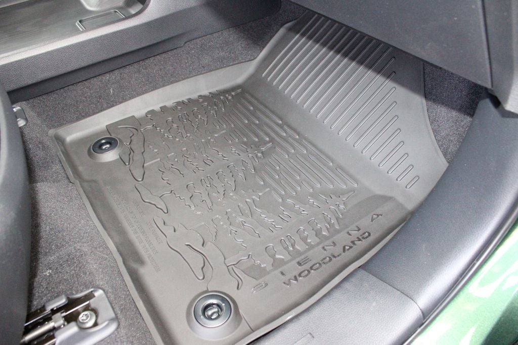 2026 Toyota Sienna Woodland Edition 7 Passenger