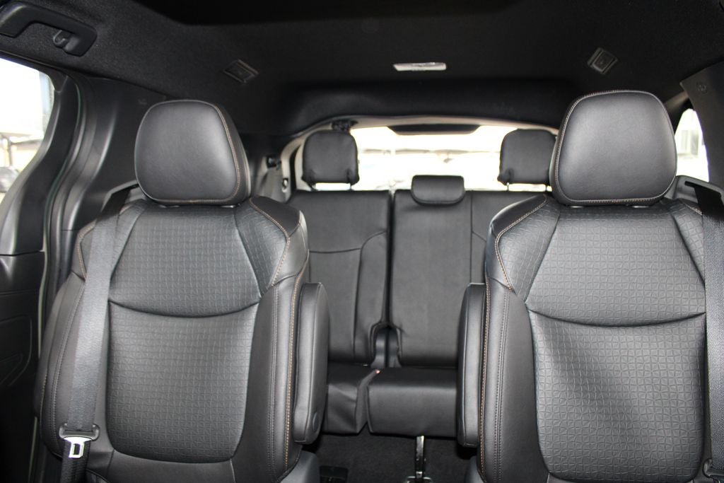 2026 Toyota Sienna Woodland Edition 7 Passenger