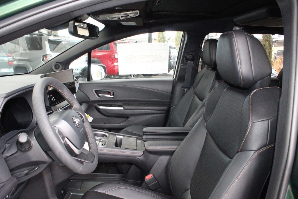 2026 Toyota Sienna Woodland Edition 7 Passenger