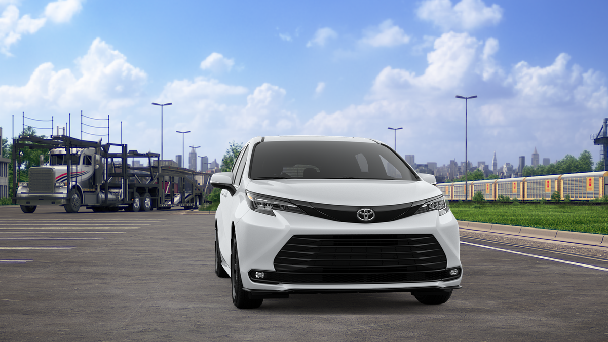 2026 Toyota Sienna Woodland Edition 7 Passenger
