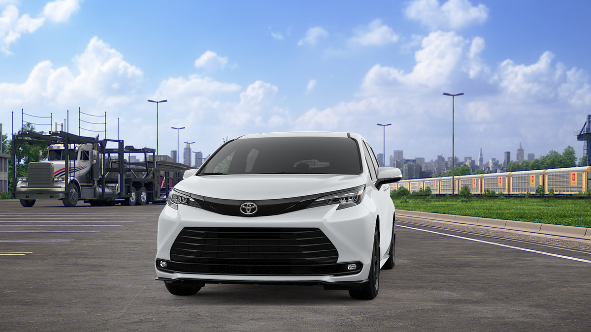 2026 Toyota Sienna Woodland Edition 7 Passenger