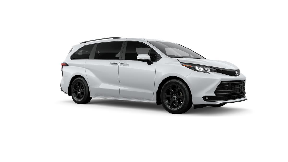 2026 Toyota Sienna Woodland Edition 7 Passenger