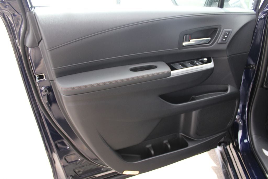 2026 Toyota Sienna Platinum 7 Passenger